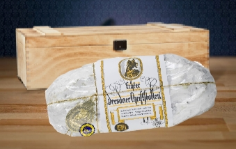 Dresdner Stollen® - nur Echt mit dem Siegel ! Entdecken Sie die geschmackvolle Welt des Dresdner-Christstollens® & bestellen Sie Original Dresdner Christstollen®  ganz einfach bei uns online. Unsere von Hand gefertigt in unserer Bäckerei. Mit dem Qualität